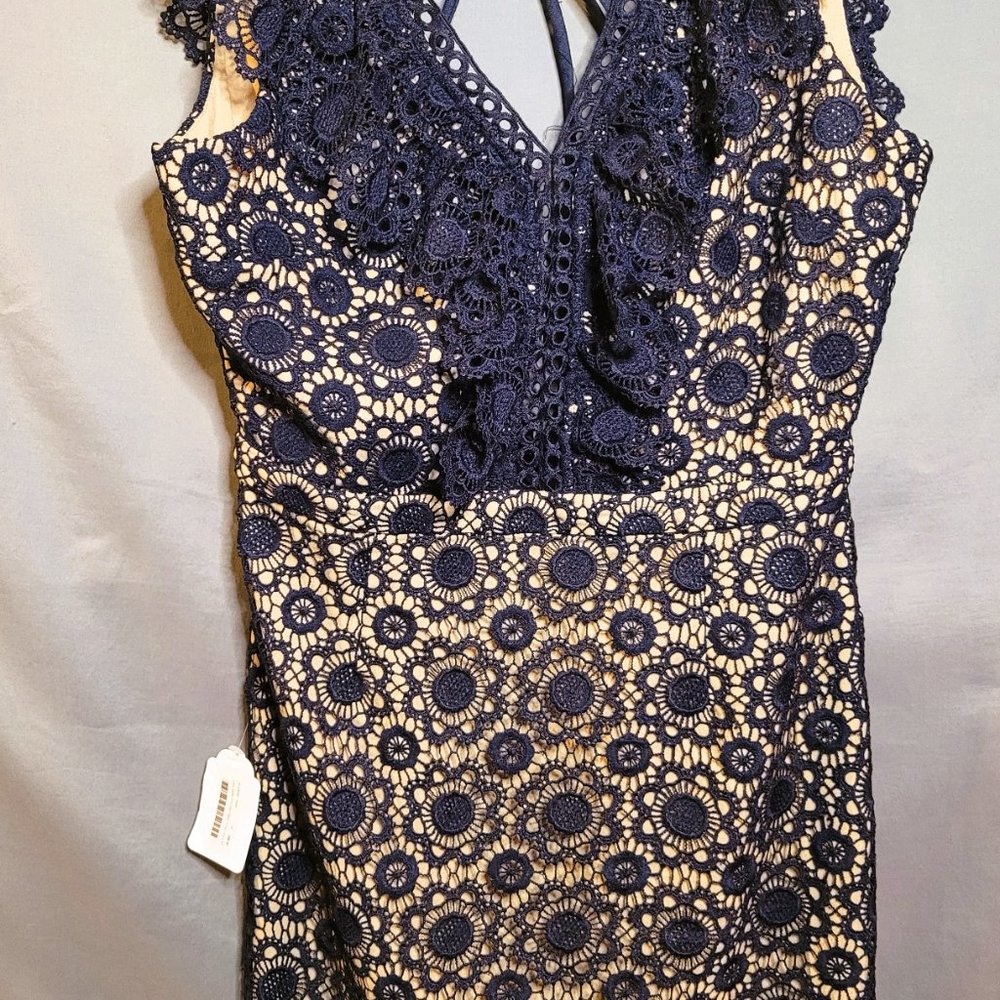 NWT J.O.A.(Just One Answer) Lace Dress size Medium - Picture 2 of 5